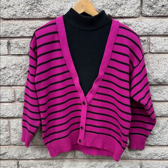 Bubbles Sweaters - Vintage Striped Pink and Black Women's Sweater